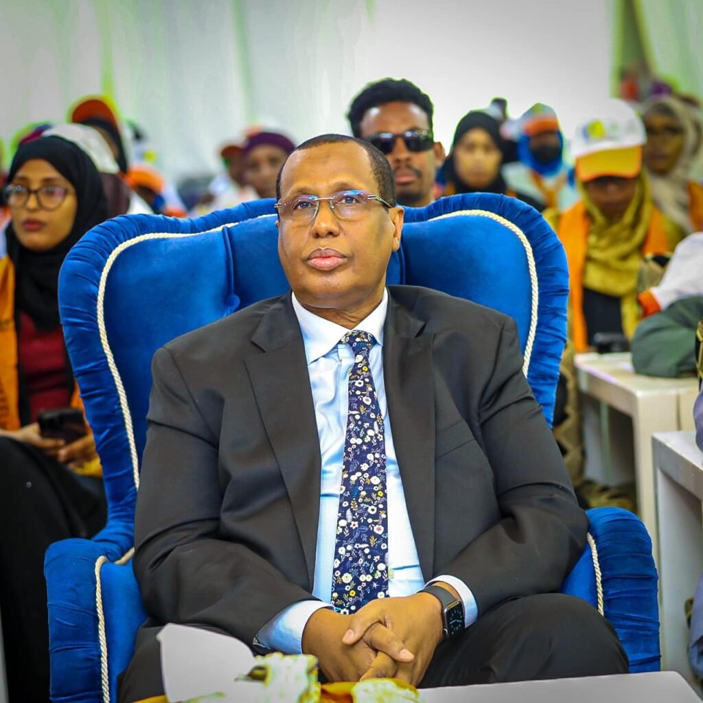 Madaxweyne ku-xig Dowladda Puntland Mudane H.E Ilyas Osman Lugatoor ayaa maanta daah-furay Ololaha 16ka.